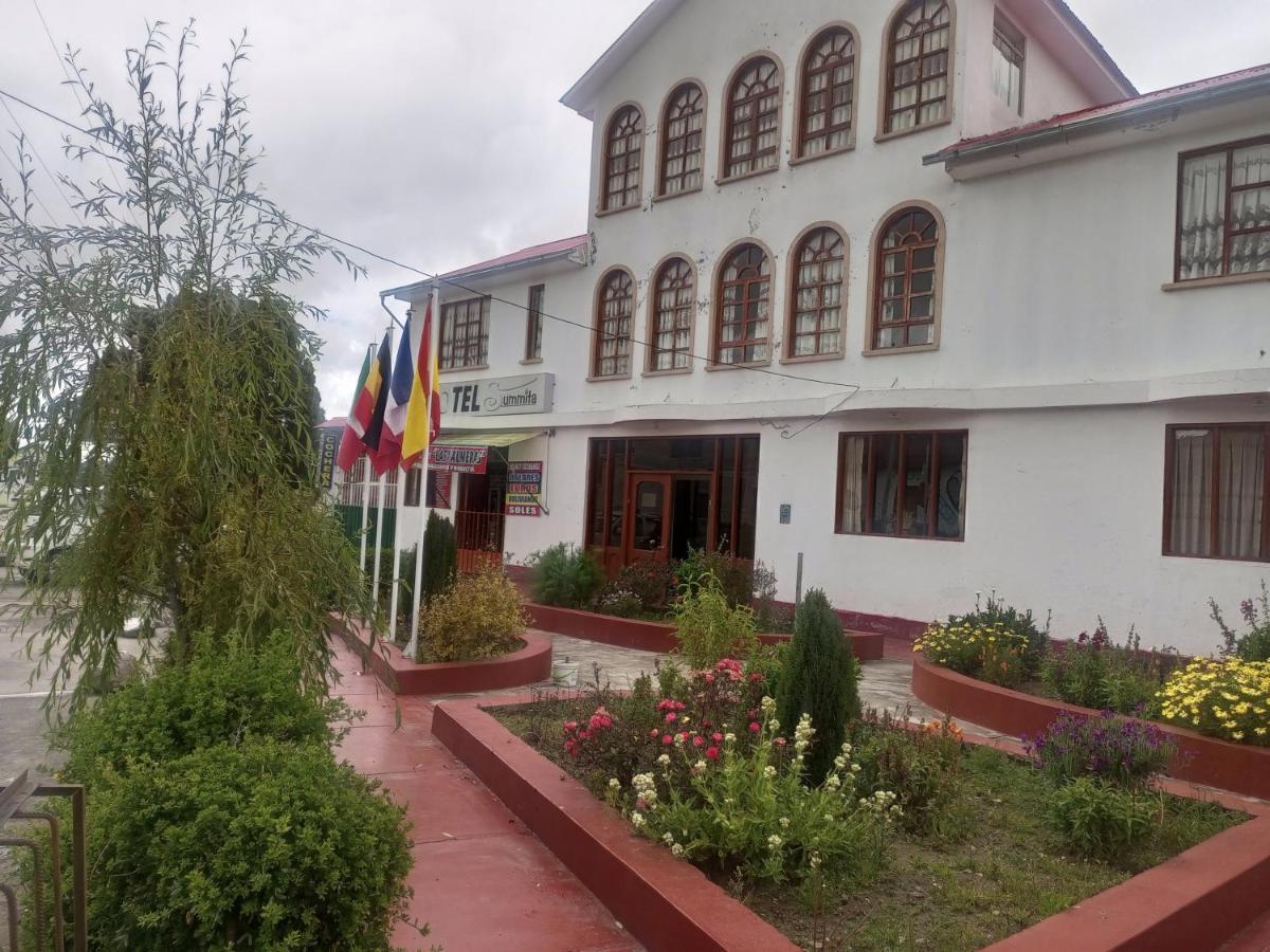 Hotel Summita Yunguyo Zewnętrze zdjęcie