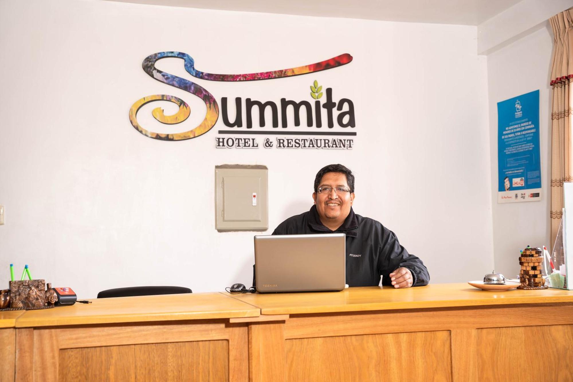 Hotel Summita Yunguyo Zewnętrze zdjęcie