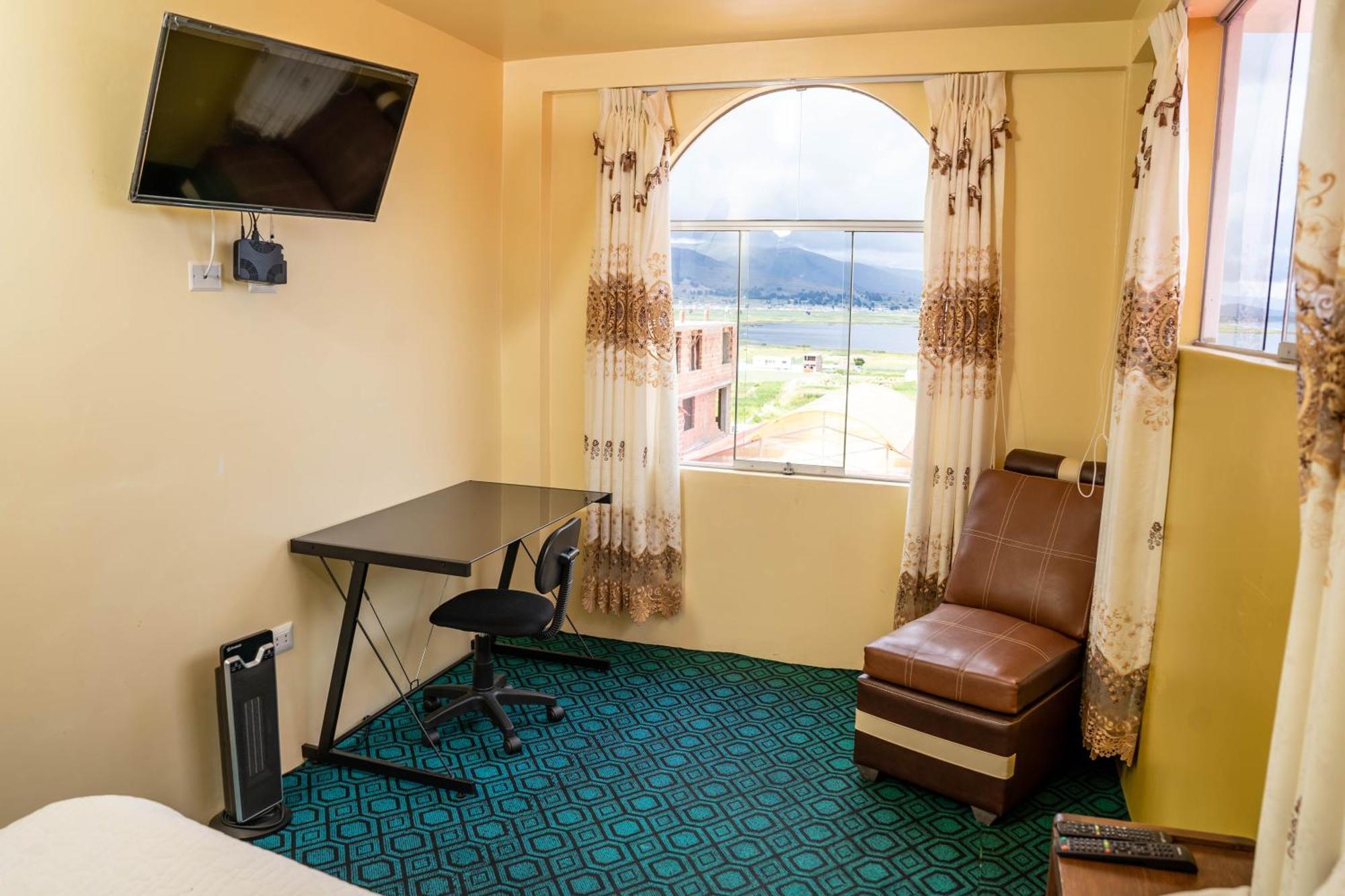 Hotel Summita Yunguyo Zewnętrze zdjęcie