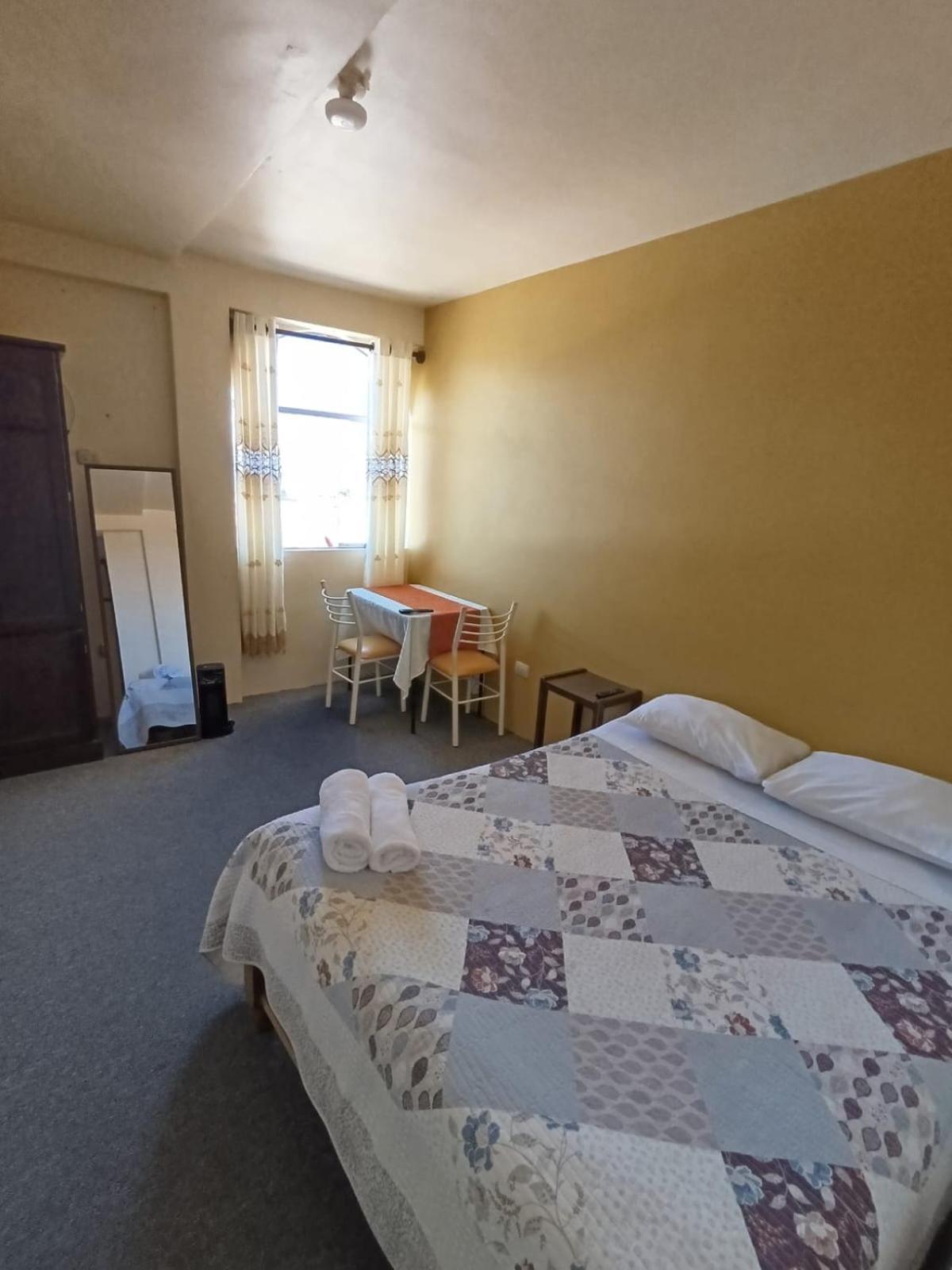 Hotel Summita Yunguyo Zewnętrze zdjęcie