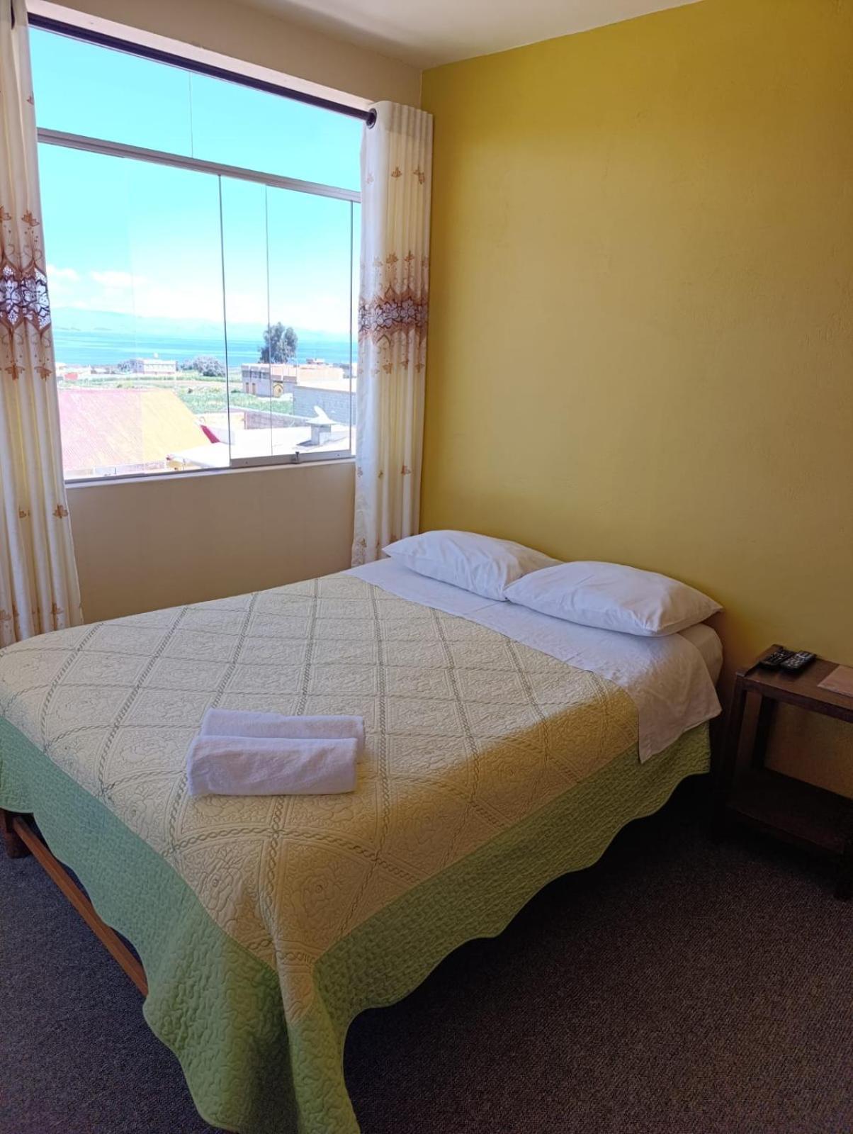 Hotel Summita Yunguyo Zewnętrze zdjęcie